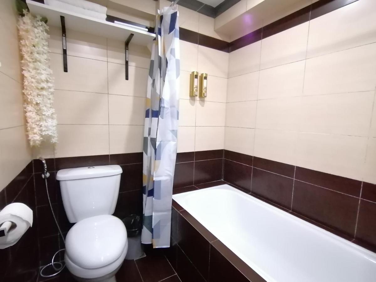 Condo Azur Suites E507 Near Airport, Netflix, Stylish, Cozy With Swimming Pool 麦克坦 外观 照片