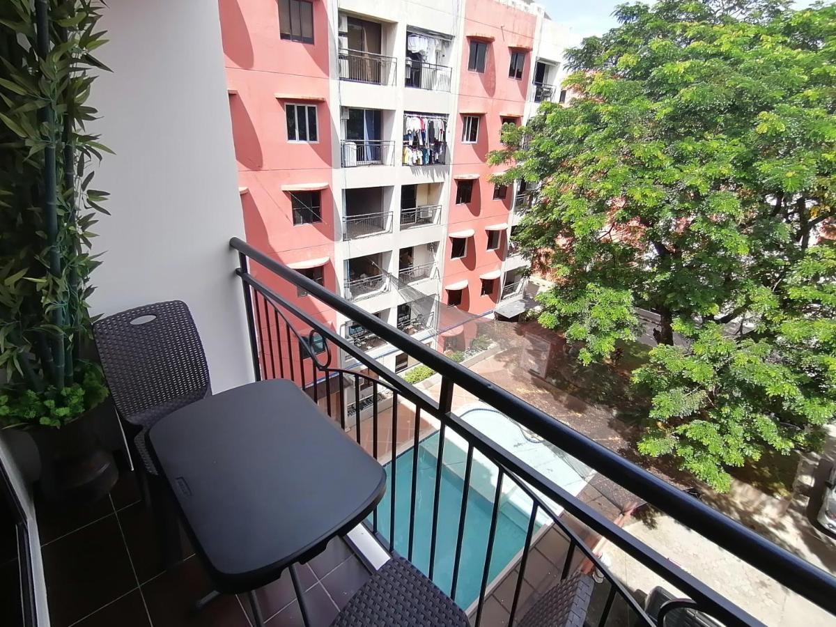 Condo Azur Suites E507 Near Airport, Netflix, Stylish, Cozy With Swimming Pool 麦克坦 外观 照片