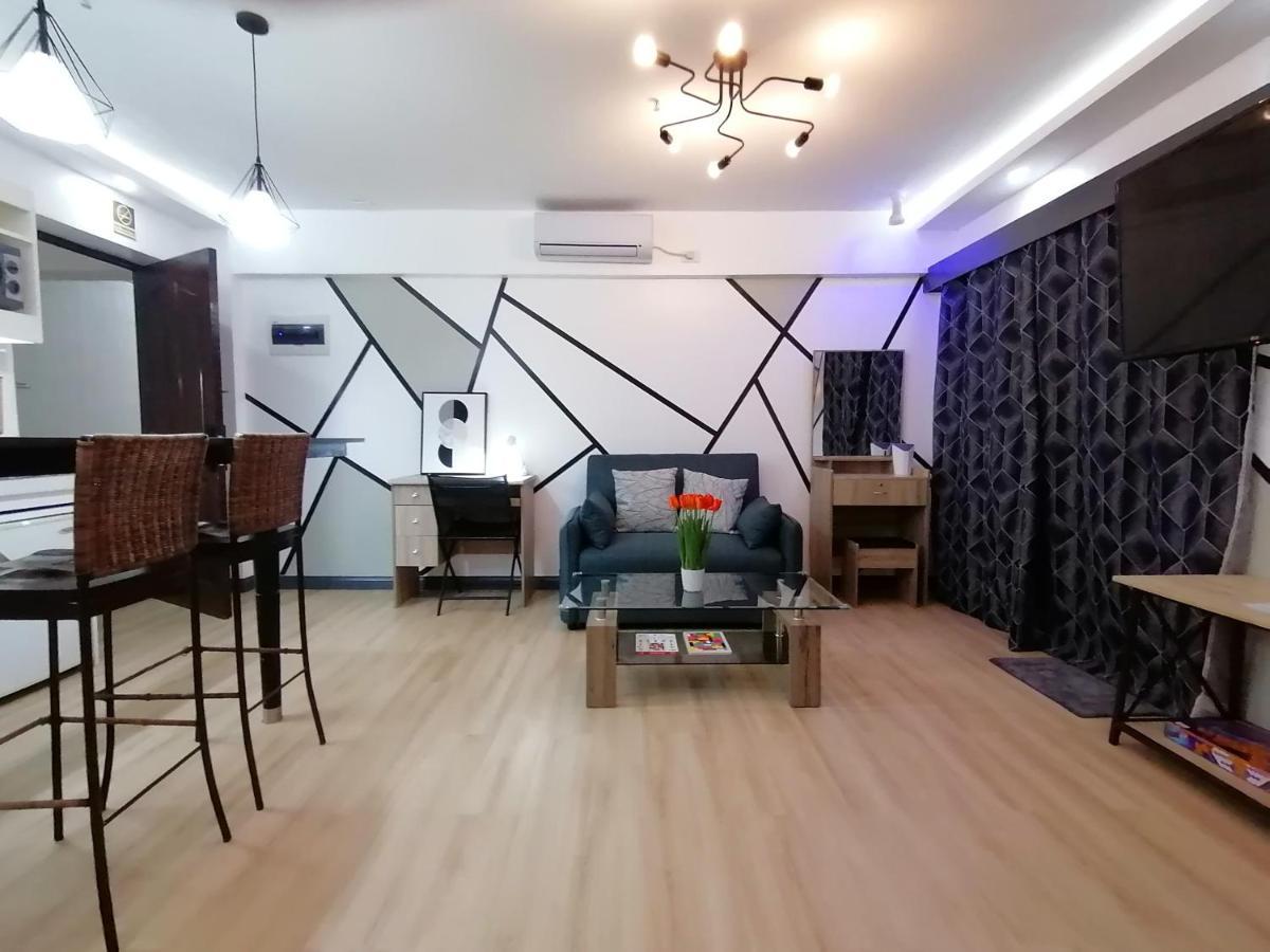 Condo Azur Suites E507 Near Airport, Netflix, Stylish, Cozy With Swimming Pool 麦克坦 外观 照片